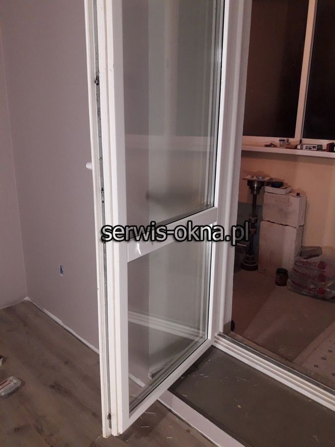 Naprawa drzwi balkonowych