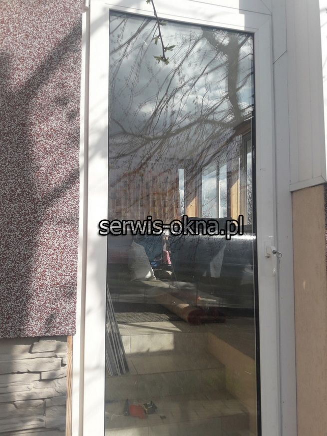 Naprawa drzwi balkonowych